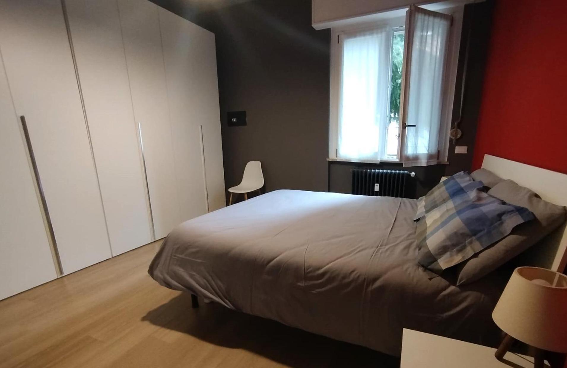 La Casa Di Anna, Appartamento Trilocale Con Balcone E Garage Brescia Bagian luar foto
